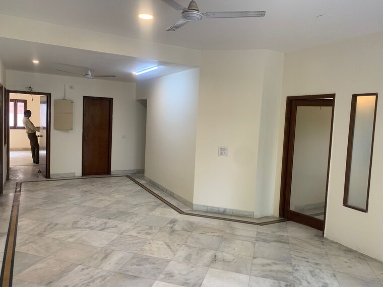 Floor Plan, malviya nagar Commercial Office Space 1800 Sq.Ft. In Malviya Nagar Delhi 9282004