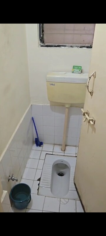 Bathroom in 1 BHK Apartment at Karve Nagar – for Rent