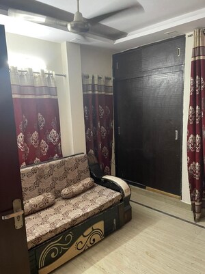 Bedroom in 1.5 BHK Builder Floor at Lajpat Nagar – for Rent