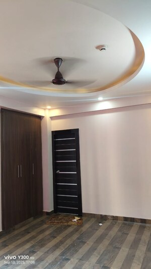 Building Lobby in 2 BHK Apartment at Radicon Vedantam, Sector 16c Greater Noida – for Rent