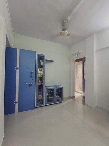 Room in 2 BHK Apartment at Dahisar East – for Sale