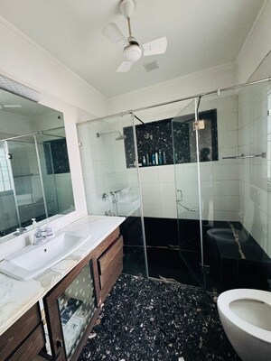 Master Bedroom in 3 BHK Builder Floor at Saket – for Rent