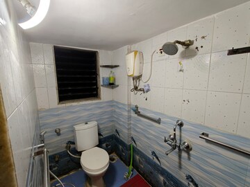 Team Area in 2 BHK Apartment at Siddhi Highland Park, Kolshet Road – for Rent