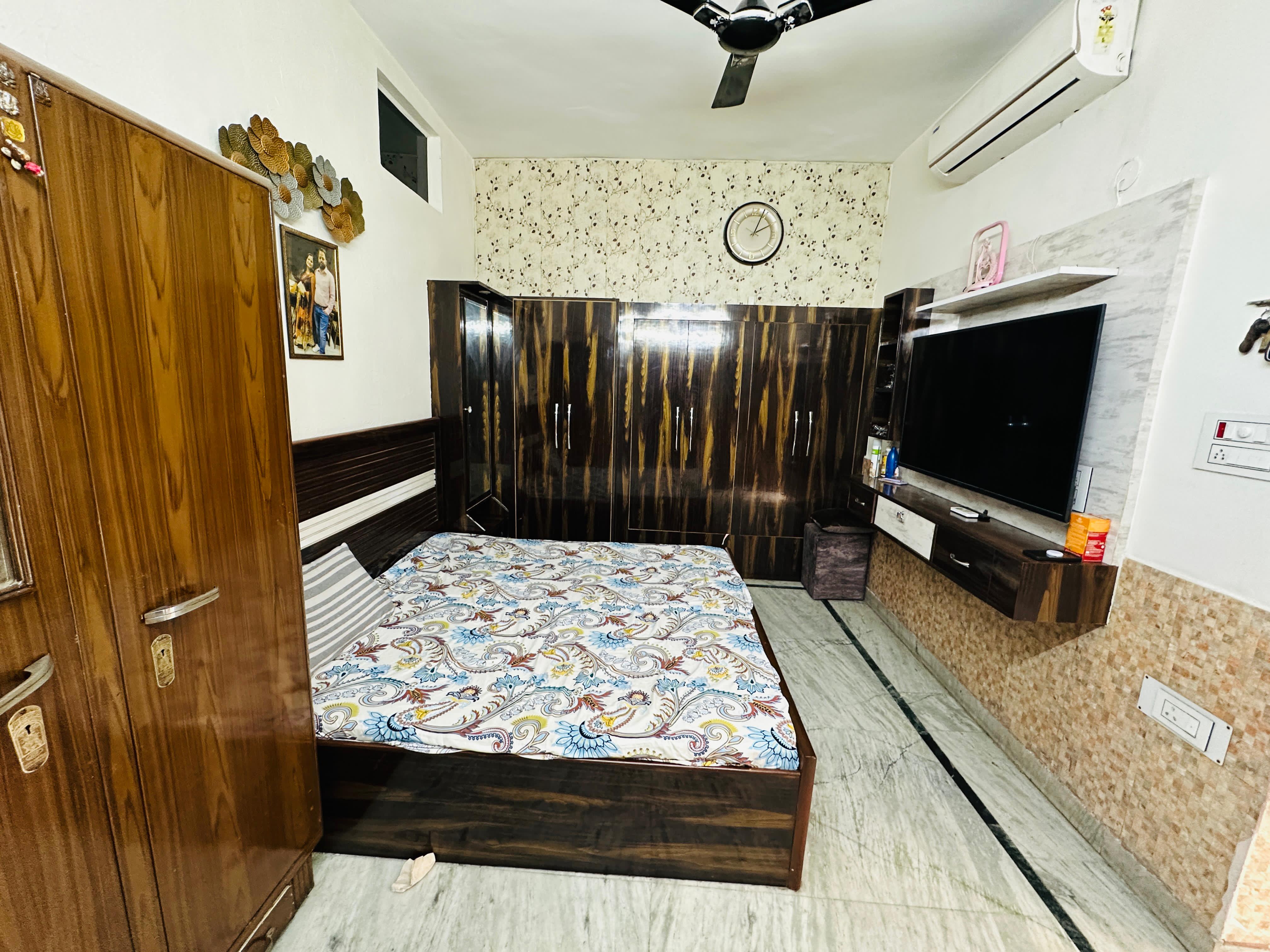 2 BHK Apartment For Sale in VVIP Addresses