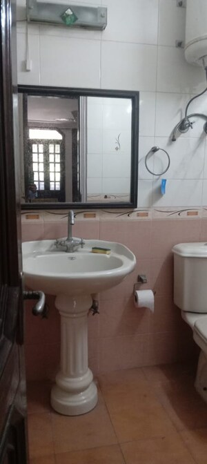 Bathroom in 3 BHK Builder Floor at Greater Kailash – for Rent