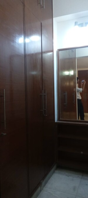 Building Lobby in 3 BHK Builder Floor at Greater Kailash – for Rent