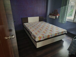 Bedroom in 3 BHK Apartment at Thaltej – for Rent