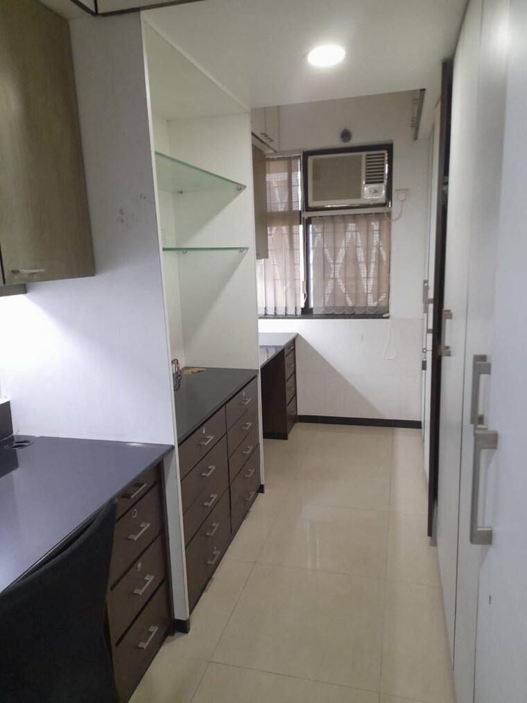 Team Area, dhanashree-heights Commercial Office Space 1000 Sq.Ft. In Andheri West Mumbai 9282180