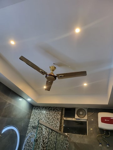 Furnished Amenities in 3 BHK Apartment at Amrapali Golf Homes, Sector 4 Greater Noida – for Rent