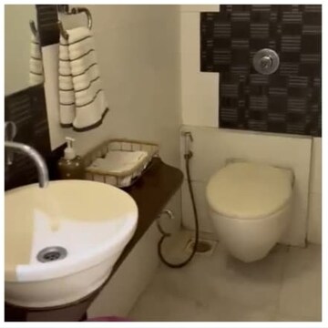 Bathroom in 2 BHK Apartment at Magnum Tower CHS, Andheri West – for Rent