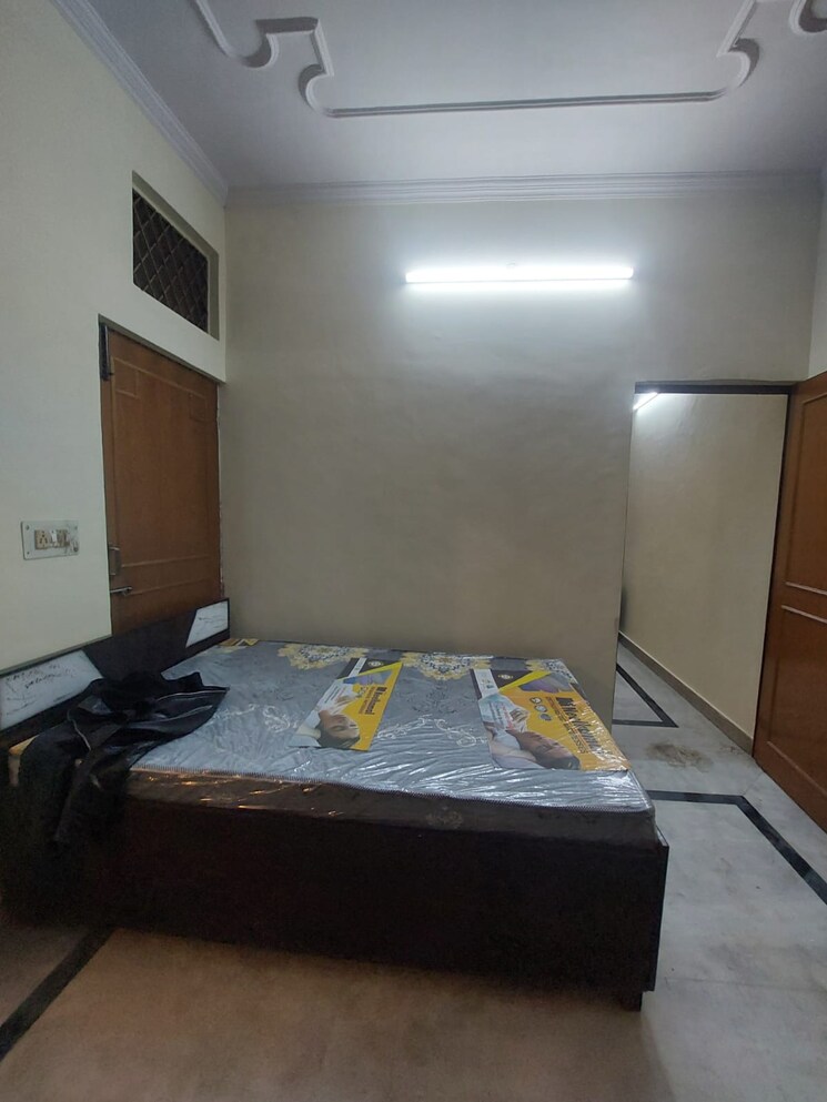 Bedroom, sarita vihar 1 Bedroom 499 Sq.Ft. Apartment In Sarita Vihar Delhi 9282207