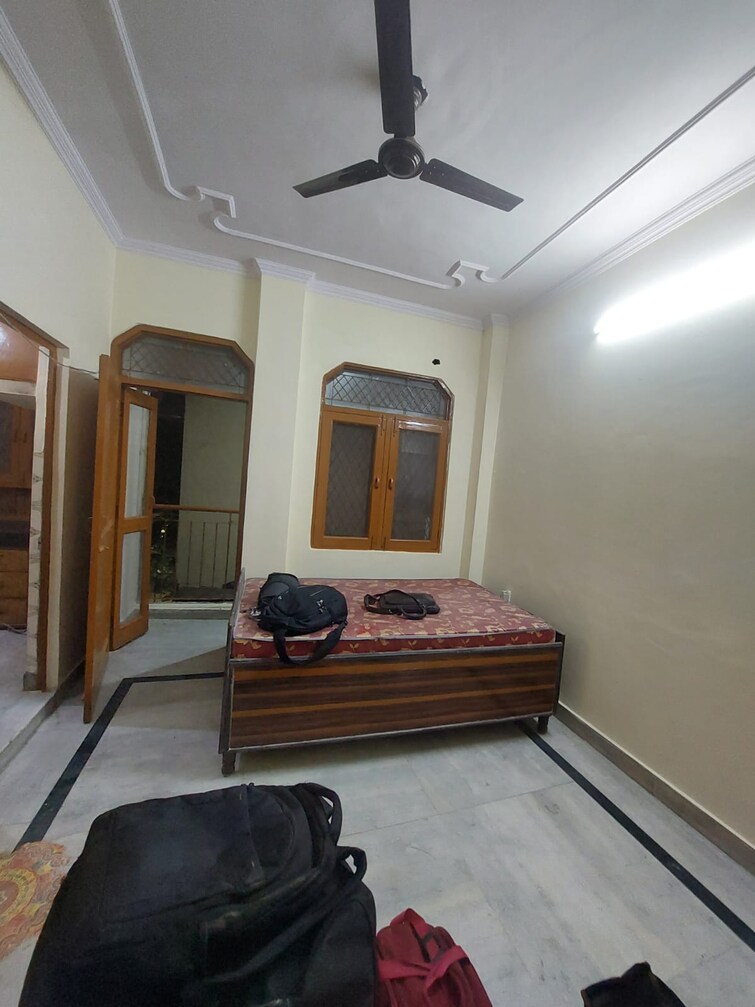 Bedroom, sarita vihar 1 Bedroom 499 Sq.Ft. Apartment In Sarita Vihar Delhi 9282207