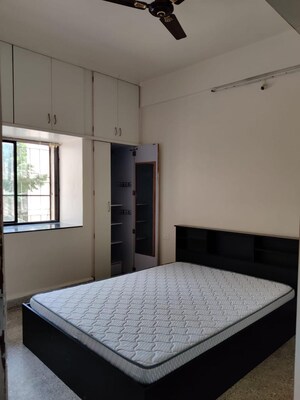 Bedroom in 2 BHK Apartment at Koregaon Park – for Rent