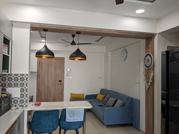 Living Room in 2 BHK Apartment at Makarba – for Rent