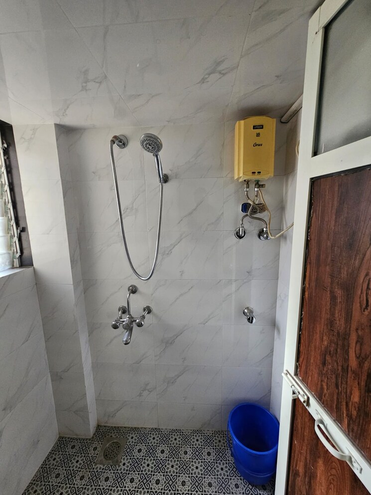 Bathroom, km-horizon-exotica 1 Bedroom 450 Sq.Ft. Apartment In Haware City Thane 9282243