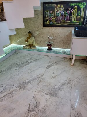 Swimming Pool in 3 BHK Apartment at Amrapali Kingswood, Sector 4 Greater Noida – for Sale