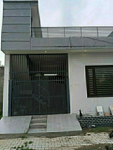 4 BHK Independent House For Sale in Model Town