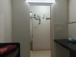 Furnished Amenities in 1 BHK Apartment at Lodha Amara, Kolshet Road – for Rent