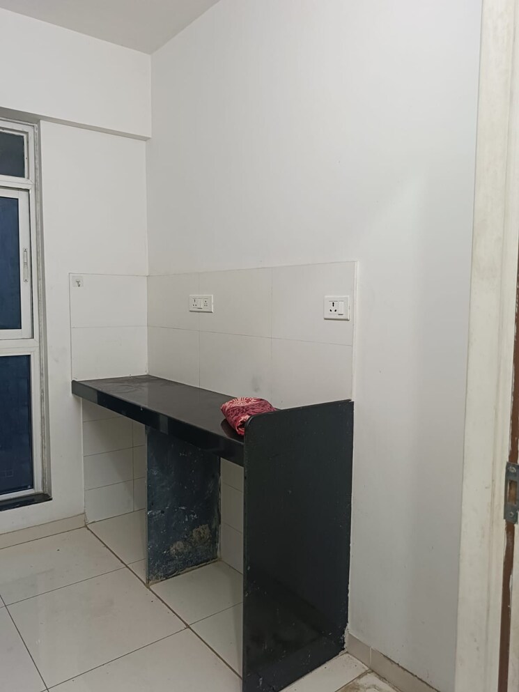 Kitchen, lodha-amara 1 Bedroom 450 Sq.Ft. Apartment In Kolshet Road Thane 9282301