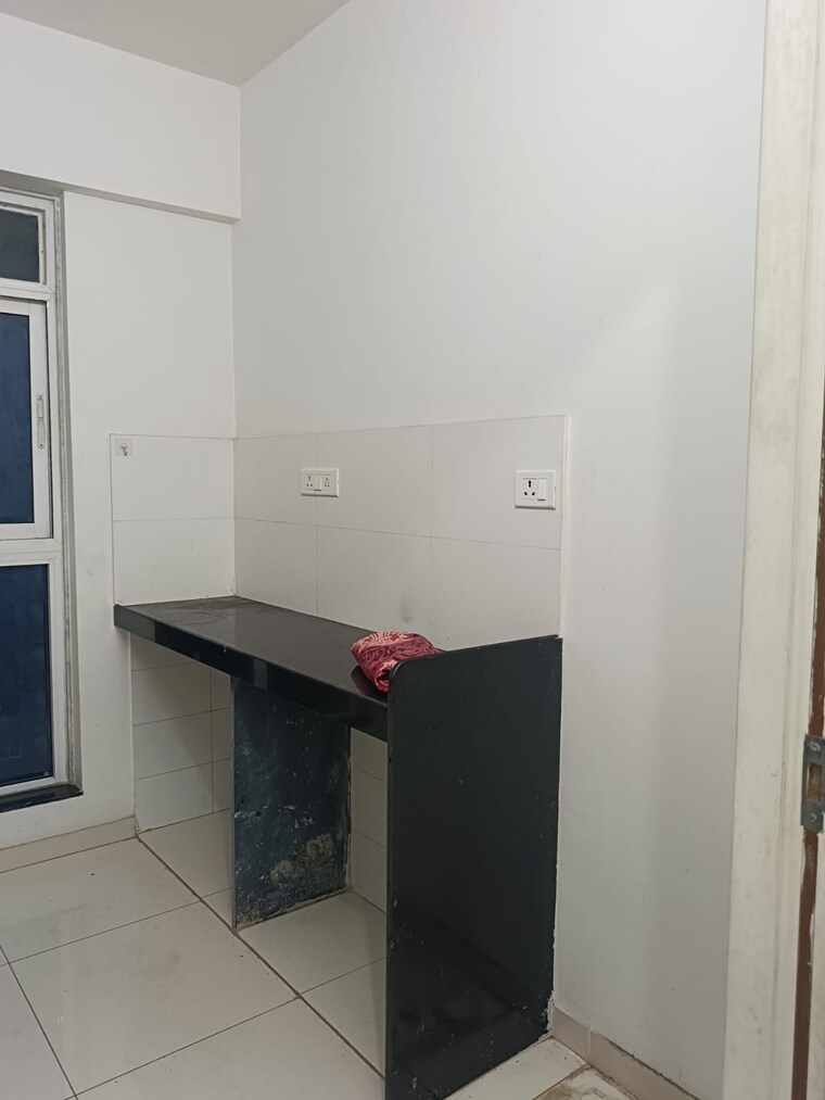 Kitchen, lodha-amara 1 Bedroom 450 Sq.Ft. Apartment In Kolshet Road Thane 9282301