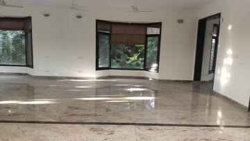Room in 5 BHK Independent House at Jubilee Hills – for Rent