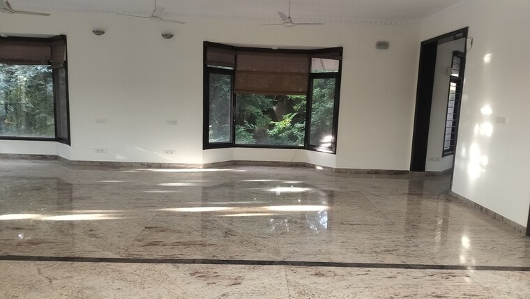 Room, jubilee hills 5 Bedroom 6500 Sq.Ft. Independent House In Jubilee Hills Hyderabad 9282338