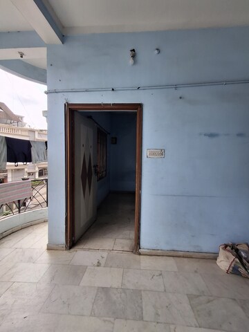 Furnished Amenities in 2 BHK Independent House at Devendra Nagar – for Rent