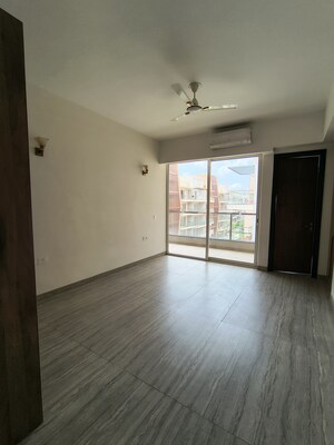 Room in 3 BHK Apartment at Adani Samsara Vilasa, Sector 63 – for Rent