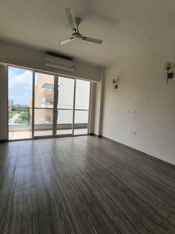 Room in 3 BHK Apartment at Adani Samsara Vilasa, Sector 63 – for Rent