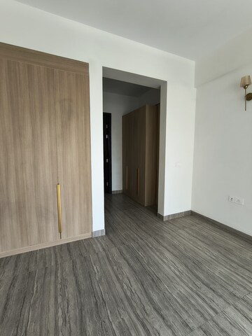 Room in 3 BHK Apartment at Adani Samsara Vilasa, Sector 63 – for Rent