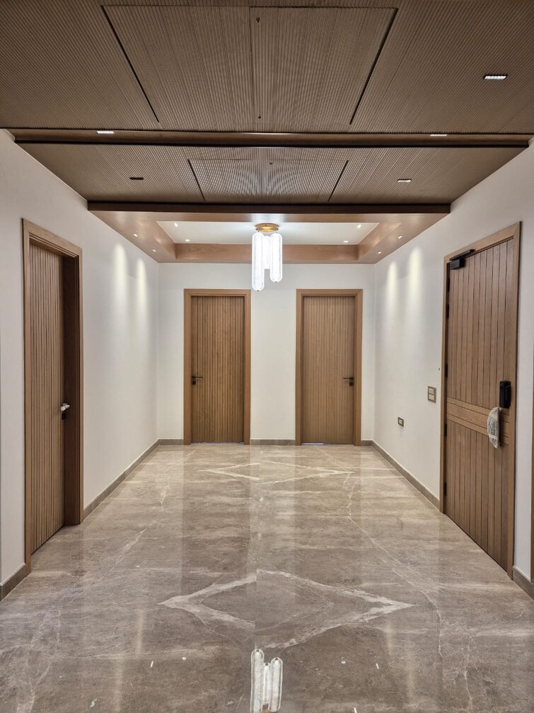 Cover Image, greater kailash ii 4 Bedroom 3600 Sq.Ft. Builder Floor In Greater Kailash ii Delhi 9282346