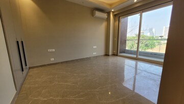 Room in 4 BHK Apartment at Adani Samsara Vilasa, Sector 63 – for Rent