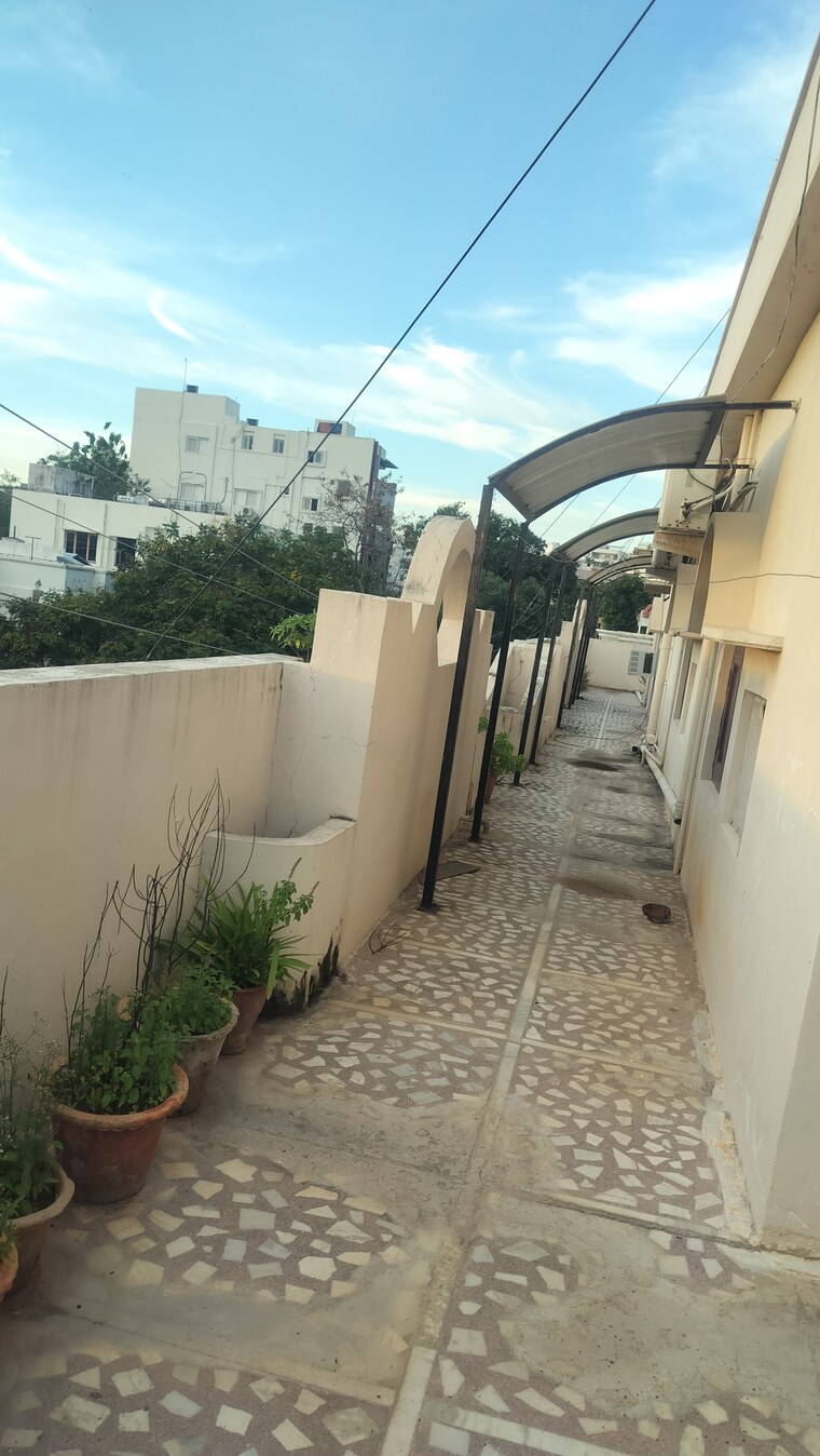Balcony, film nagar 3 Bedroom 2000 Sq.Ft. Penthouse In Film Nagar Hyderabad 9282359