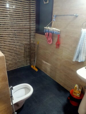 4 BHK Builder Floor For Rent in Chattarpur