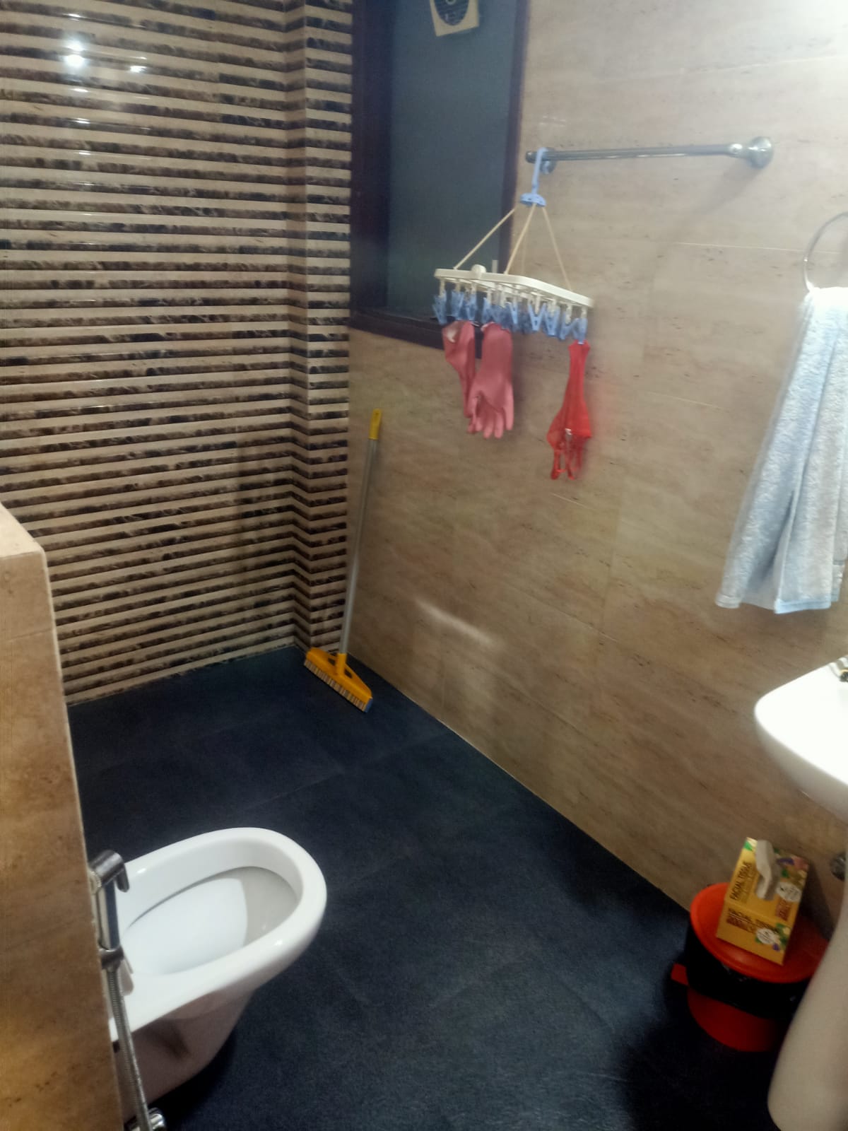 4 BHK + Pooja Room Builder Floor For Rent in Chattarpur