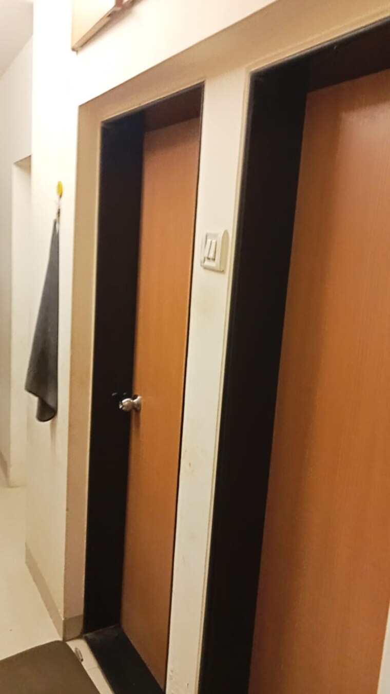 undefined, shivaji-nivas 1.5 Bedroom 750 Sq.Ft. Apartment In Dadar West Mumbai 9282363