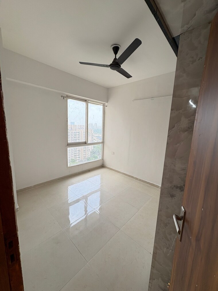 Kitchen, signature-the-millennia-2 2 Bedroom 586 Sq.Ft. Apartment In Sector 37d Gurgaon 9282368