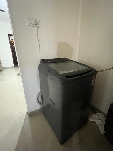 Master Bedroom in 2 BHK Apartment at Aarav Windchimes, Kharadi – for Rent