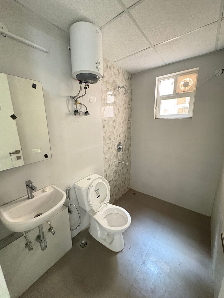 Bathroom, signature-global-city 3 Bedroom 1300 Sq.Ft. Apartment In Sector 37d Gurgaon 9282374