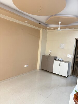 Room in 2 BHK Apartment at Signature The Millennia 2, Sector 37d – for Rent