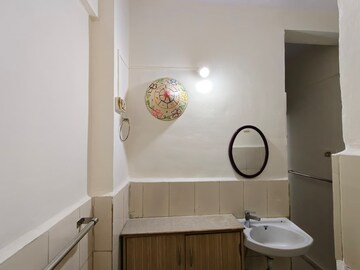 Furnished Amenities in 2 BHK Apartment at Green Acres Apartment, Waghbil – for Rent