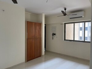 Room in 1 BHK Apartment at Velocity Hill Spring Phase II, Ghodbunder Road – for Rent