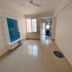 Room in 2 BHK Apartment at Shree Vardhman Green Court, Sector 90 – for Rent