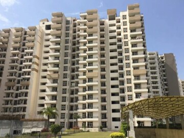 3 BHK Apartment – Exterior View View at Supertech Green Village, Bigli Bamba Bypass - for Sale