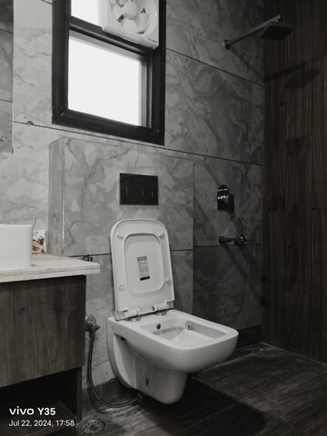 Bathroom in 3 BHK Builder Floor at Paschim Vihar – for Rent