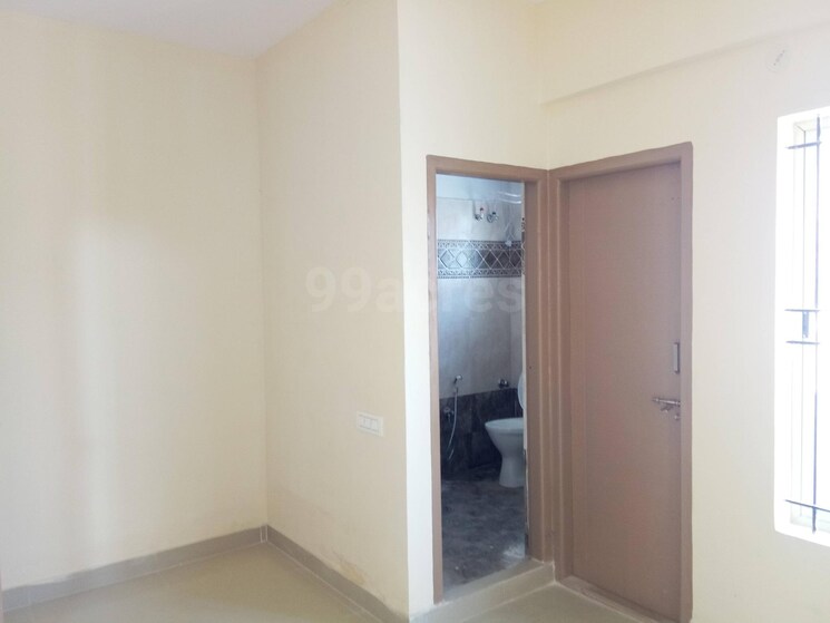Room, rt nagar 2 Bedroom 830 Sq.Ft. Independent House In Rt Nagar Bangalore 9282500