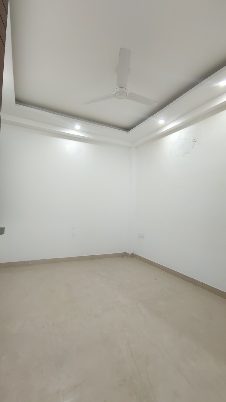 Room, palm-residency-chhatarpur 3 Bedroom 1125 Sq.Ft. Builder Floor In Chattarpur Delhi 9282527