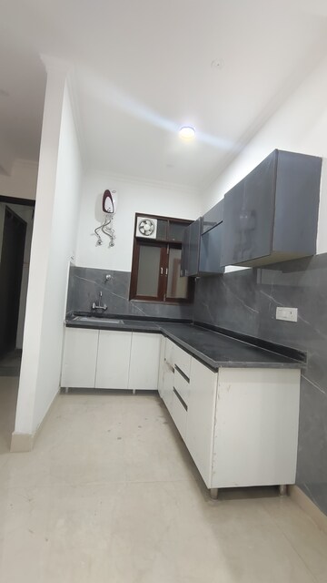 Kitchen in 3 BHK Builder Floor at Palm Residency Chhatarpur, Chattarpur – for Rent