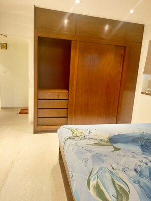 Bedroom in 3 BHK Apartment at Parvati Niwas Khar, Khar West – for Sale