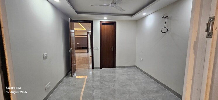 Room, chattarpur 3 Bedroom 1300 Sq.Ft. Builder Floor In Chattarpur Delhi 9282551